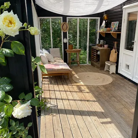 5 Min From The Water's Edge Сasa de vacaciones *