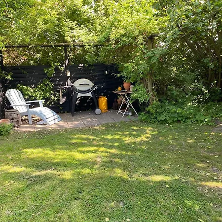 5 Min From The Water's Edge Holiday home